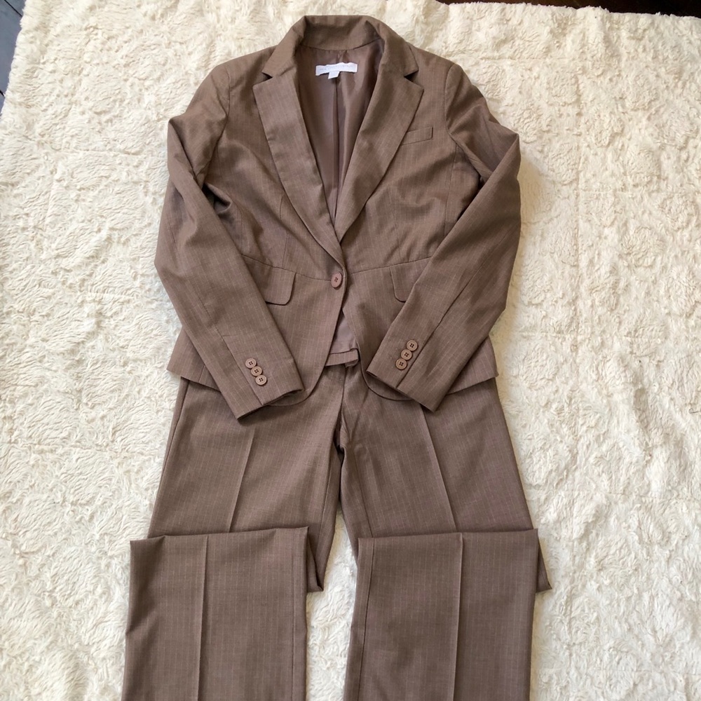 NY&CO tan pinstripe suit